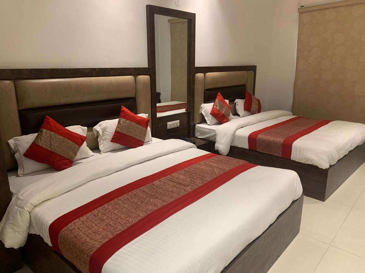 Hotel Sb Residency Amritsar Bagian luar foto