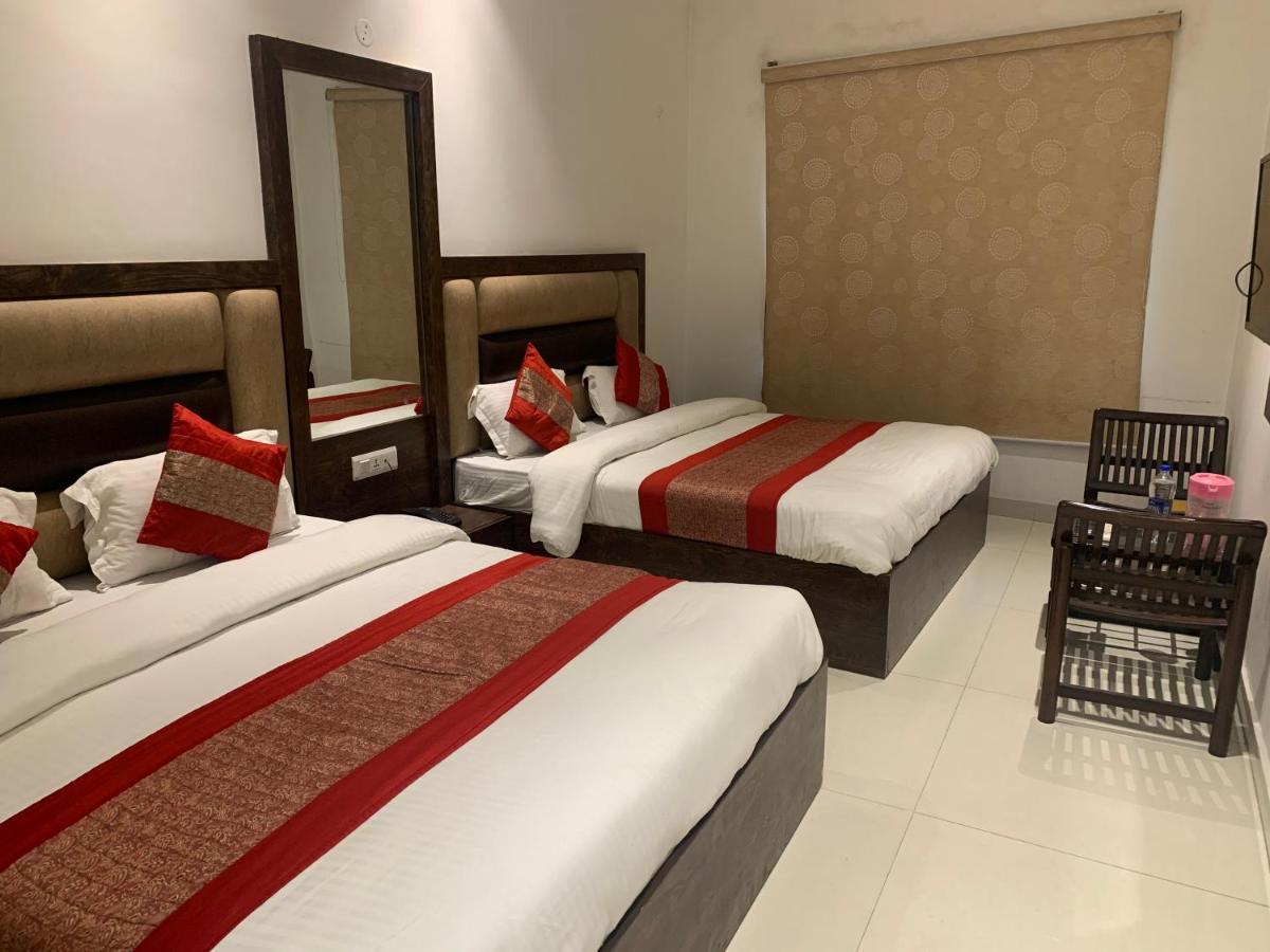 Hotel Sb Residency Amritsar Bagian luar foto