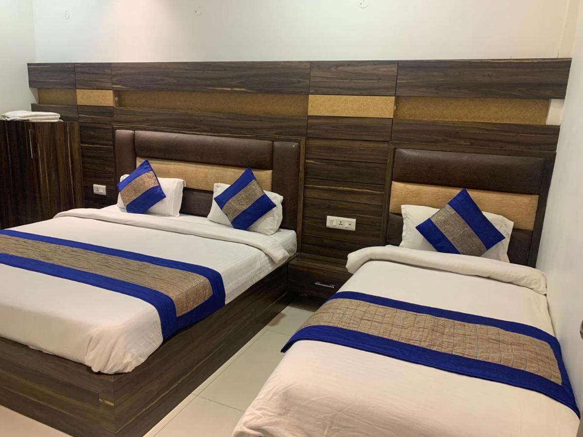 Hotel Sb Residency Amritsar Bagian luar foto