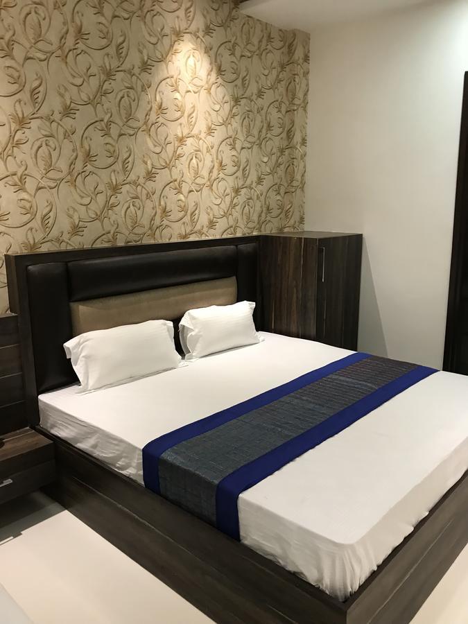 Hotel Sb Residency Amritsar Bagian luar foto